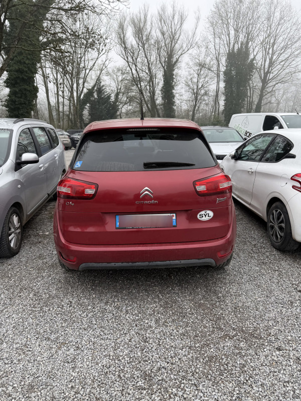 car5.jpg